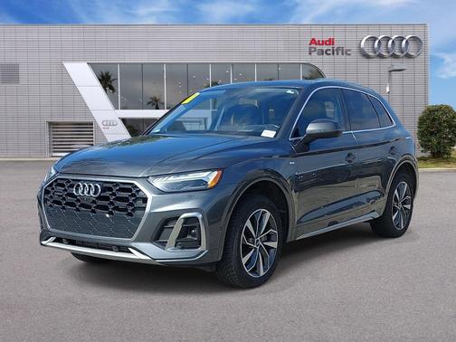 Daytona Gray Pearl Effect 2022 Audi Q5 45 S line Prestige