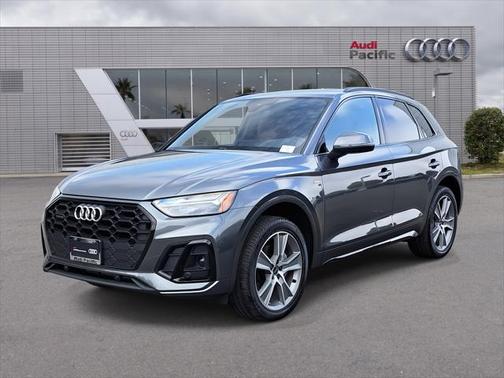 2025 Audi Q5 45 S line Premium