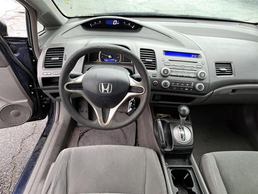 2010 Honda Civic DX-VP