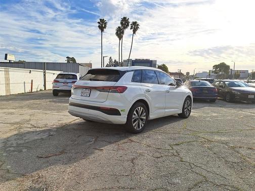 2023 Audi Q4 e-tron Premium Plus 40 RWD
