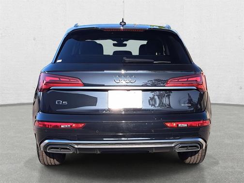 2023 Audi Q5 45 S line Premium
