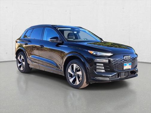 2025 Audi Q6 e-tron Premium quattro