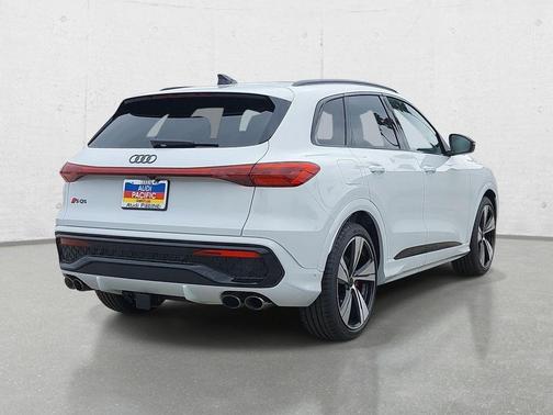 Glacier White Metallic 2026 Audi SQ5 3.0T Premium Plus