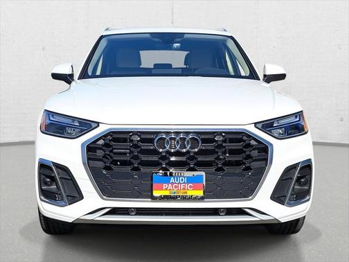 2022 Audi Q5 e 55 S line Premium Plus