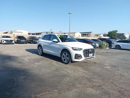 2021 Audi Q5 45 Premium Plus