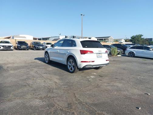 2021 Audi Q5 45 Premium Plus