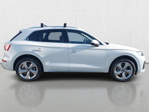 2021 Audi Q5 45 Premium Plus