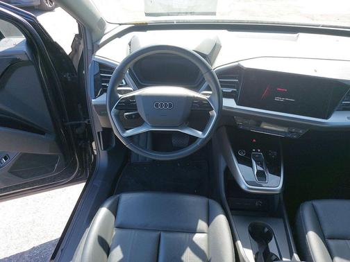 Mythos Black Metallic 2023 Audi Q4 e-tron Premium 50 quattro
