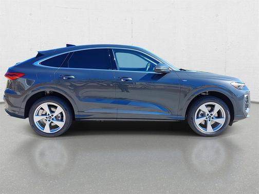 2025 Audi Q5 Sportback Premium Plus TFSI quattro S tronic