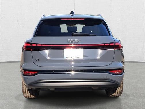 2025 Audi Q6 e-tron Premium