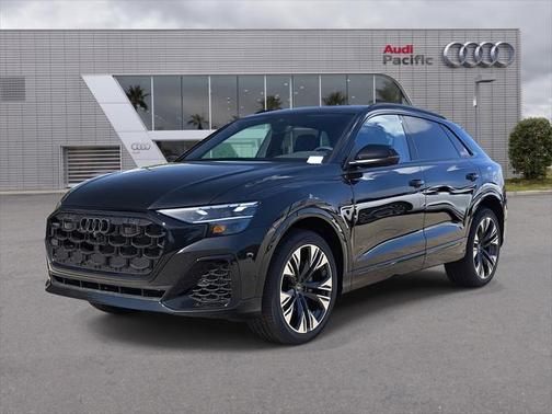 2025 Audi Q8 55 Prestige