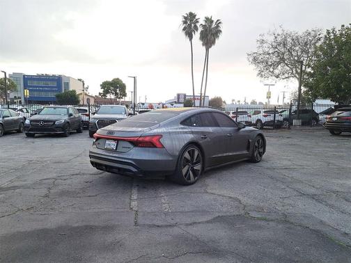 2022 Audi RS e-tron GT quattro