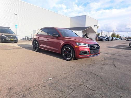 Matador Red Metallic 2020 Audi SQ5 3.0T Prestige