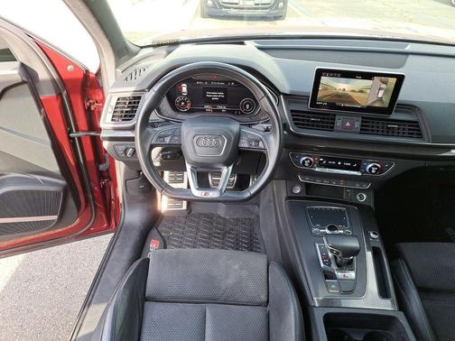 Matador Red Metallic 2020 Audi SQ5 3.0T Prestige