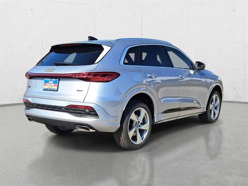 2025 Audi Q5 Premium Plus TFSI quattro S tronic