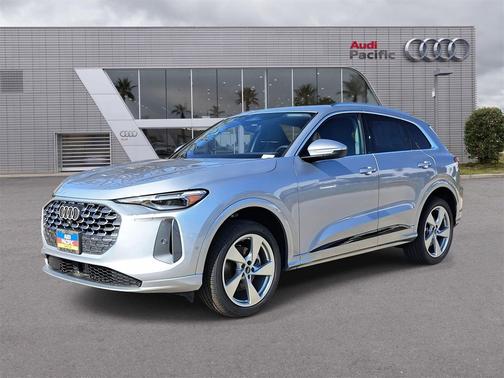 2025 Audi Q5 Premium Plus TFSI quattro S tronic