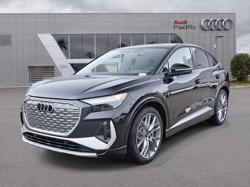 2025 Audi Q4 e-tron Sportback Premium Plus 55 quattro