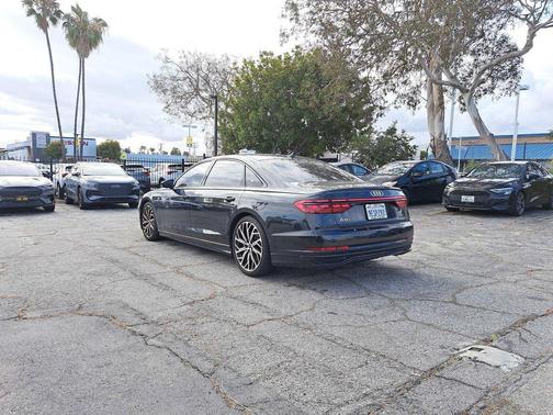 Vesuvius Gray Metallic 2023 Audi A8 L 55 TFSI quattro Tiptronic