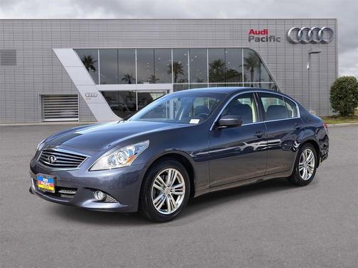 2012 INFINITI G37 Journey