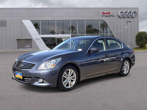 2012 INFINITI G37 Journey