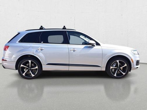 2019 Audi Q7 55 Prestige