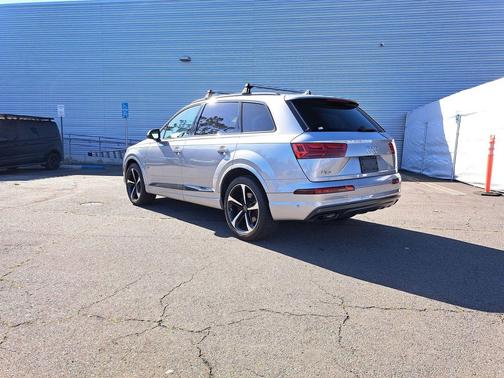 2019 Audi Q7 55 Prestige