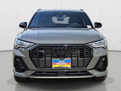 2025 Audi Q3 45 S line Premium Plus