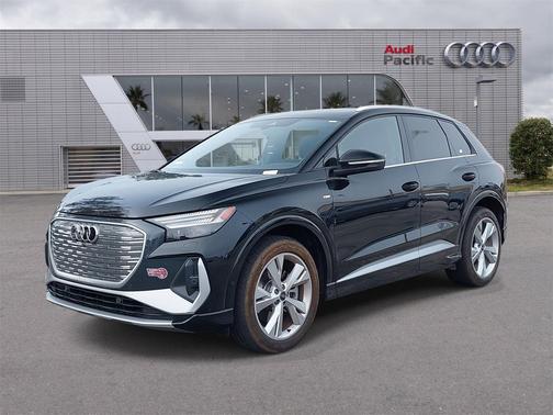 2023 Audi Q4 e-tron Prestige 50 quattro