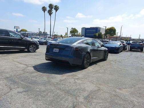 Midnight Silver Metallic 2022 Tesla Model S Base