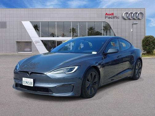 Midnight Silver Metallic 2022 Tesla Model S Base