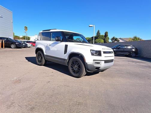 2024 Land Rover Defender 90 P300 S
