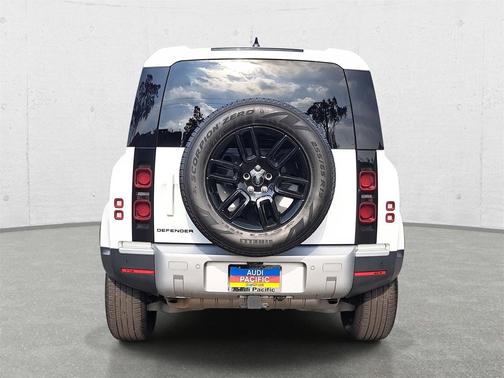 2024 Land Rover Defender 90 P300 S