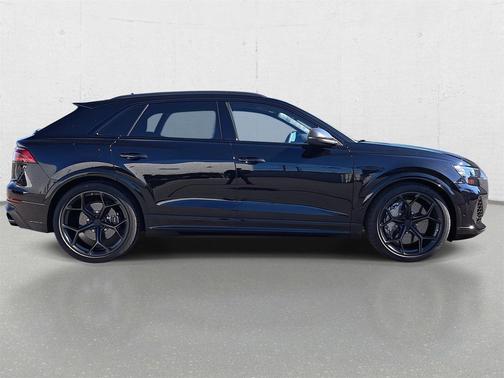 2026 Audi RS Q8 4.0T