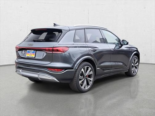 2025 Audi SQ6 e-tron Prestige quattro