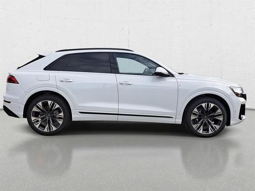 2026 Audi Q8 55 Premium Plus