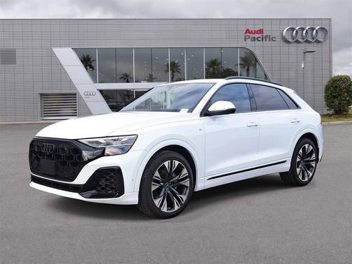 2026 Audi Q8 55 Premium Plus