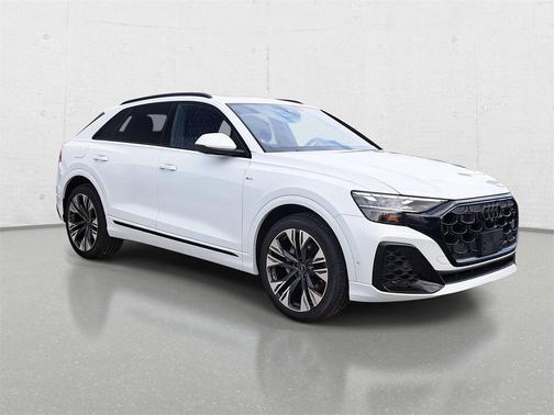 2026 Audi Q8 55 Premium Plus