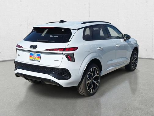 2026 Audi Q3 S line