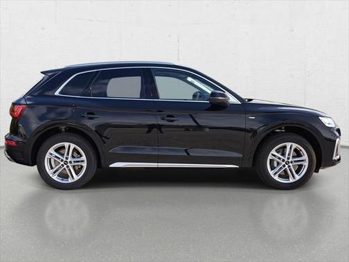 2025 Audi Q5 55 S line Premium Plus