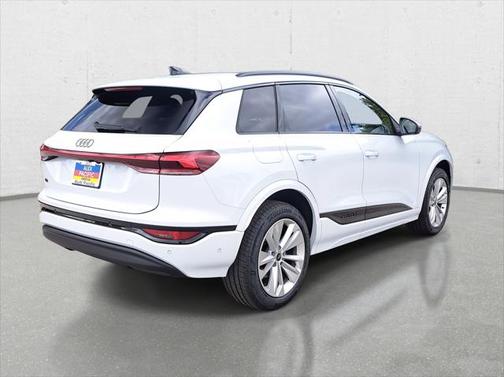 2025 Audi Q6 e-tron Premium