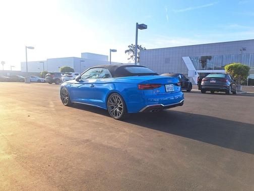 Turbo Blue/Black Roof 2022 Audi S5 3.0T Prestige