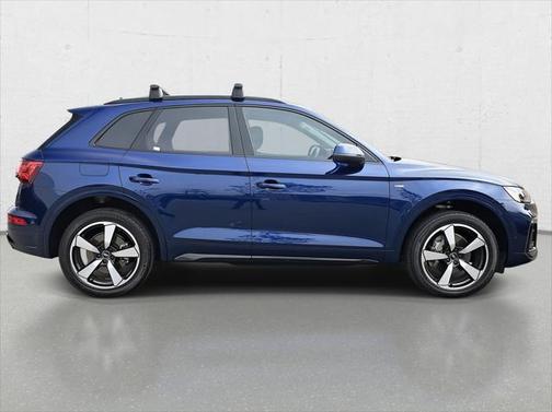 2022 Audi Q5 45 S line Prestige