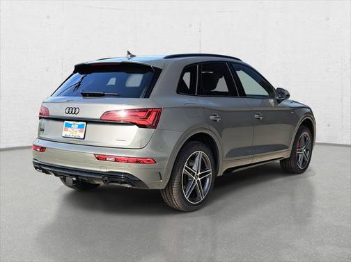 2025 Audi Q5 55 S line Premium Plus
