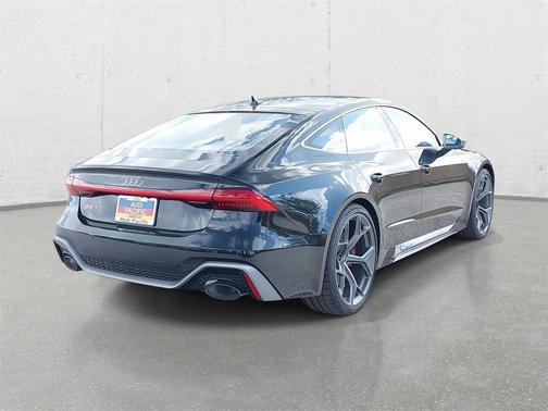 2025 Audi RS 7 4.0T Performance