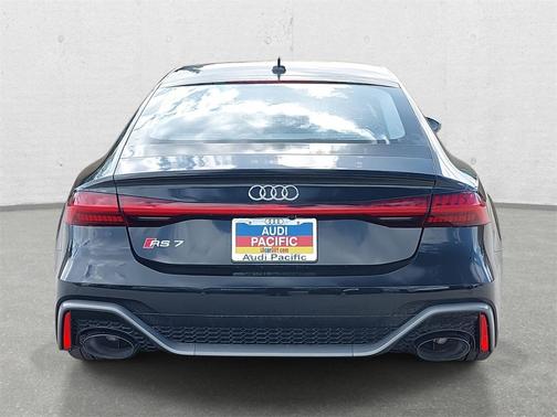 2025 Audi RS 7 4.0T Performance