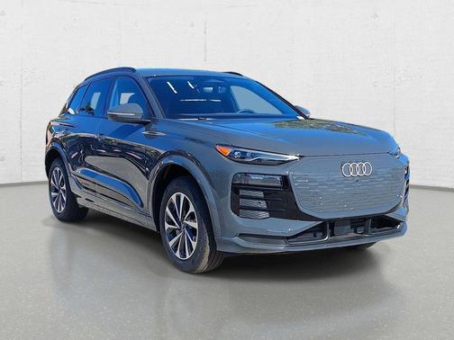 Magnet Gray 2027 Audi Q6 e-tron Premium quattro