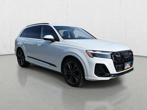 2026 Audi Q7 55 Premium Plus