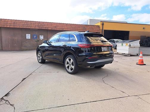 2025 Audi Q5 Premium Plus TFSI quattro S tronic