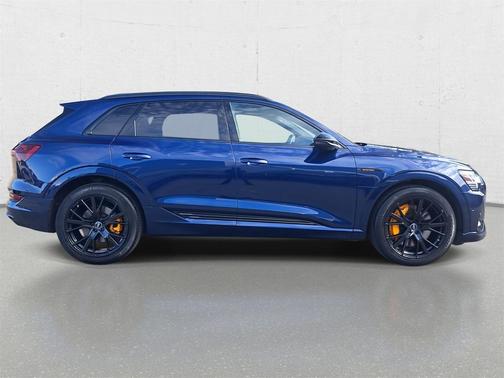 2023 Audi e-tron Premiumwe