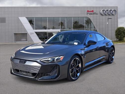 2025 Audi RS e-tron GT performance